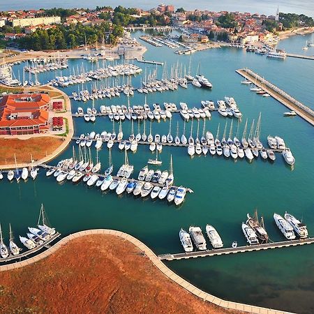 Apartments Nautica II Novigrad Istria Camera foto